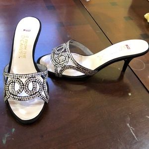 Women’s heel sandals, size 8.5, slide, no back